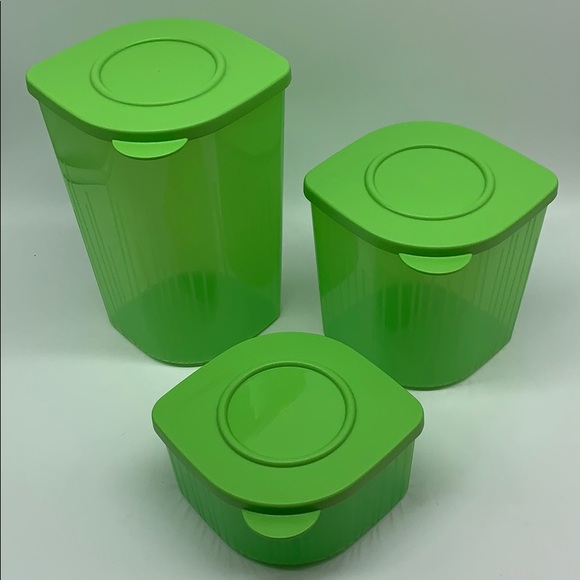 Tupperware Fresh N Cool Refrigerator Storages Set - Picture 9 of 16